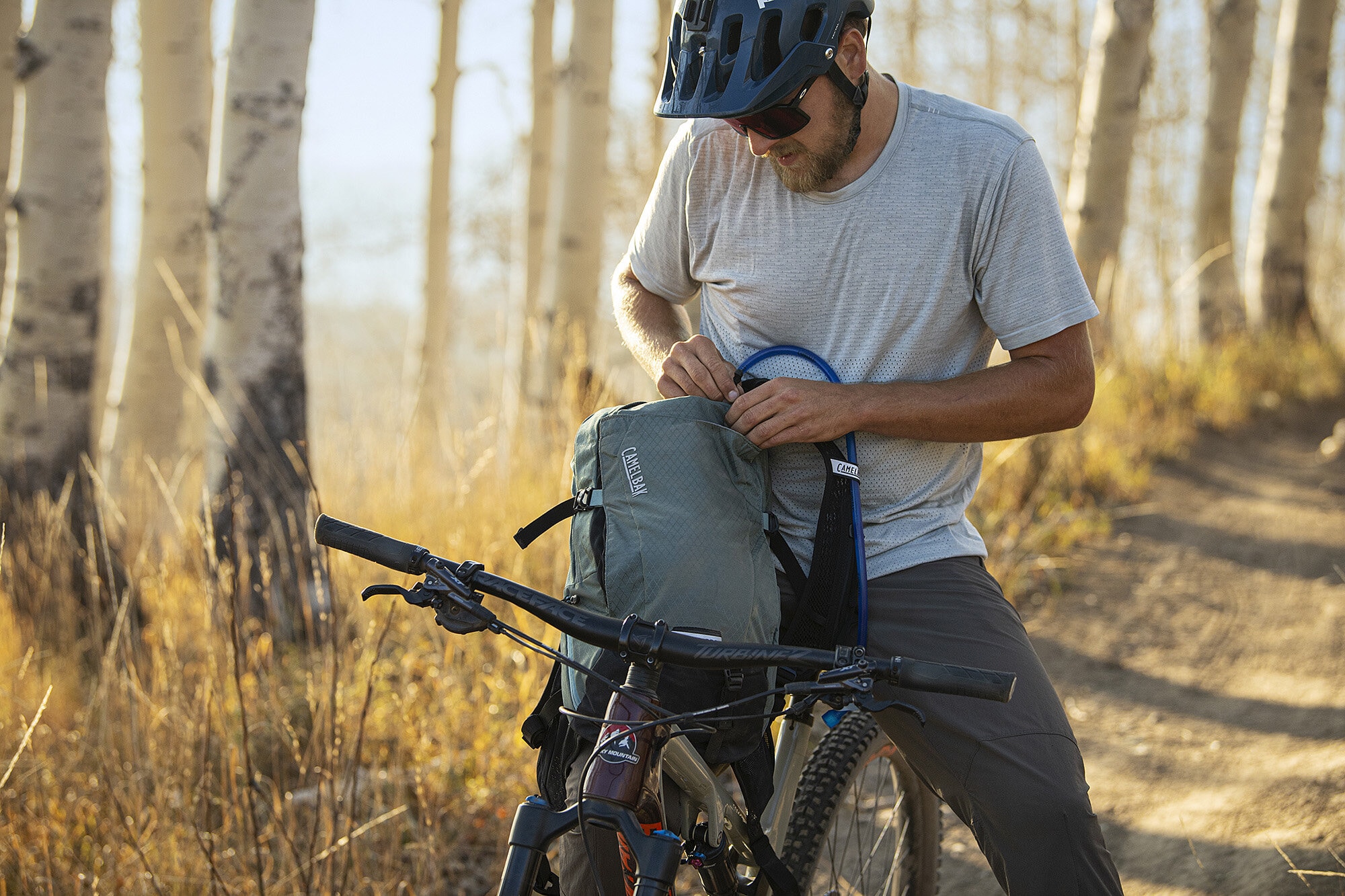 https://www.camelbakshop.fi/pub_docs/files/VaskogrensavCamelbak/IMC_3644.jpg
